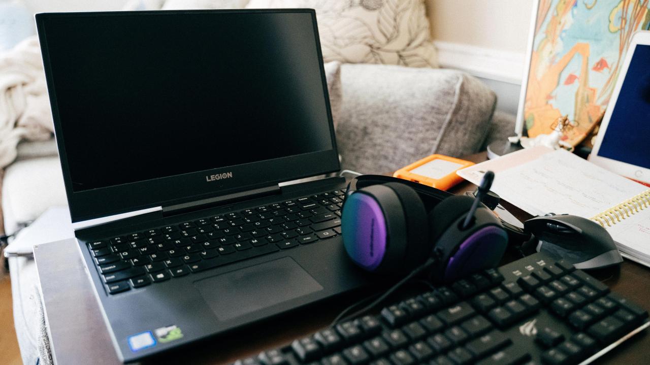 How to Choose the Best Laptop for Work and Play