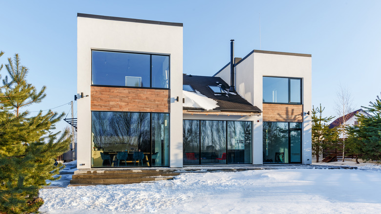 Best Times of the Year to Buy or Sell a House