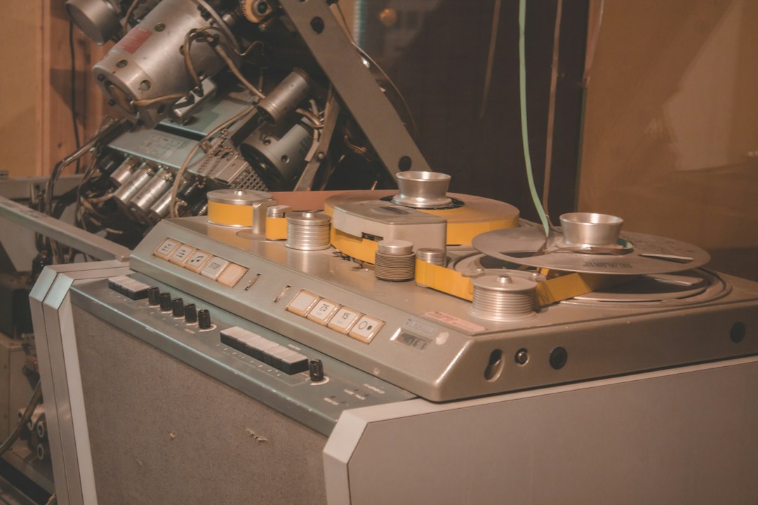 The Rise of E Commerce in Hardware Sales